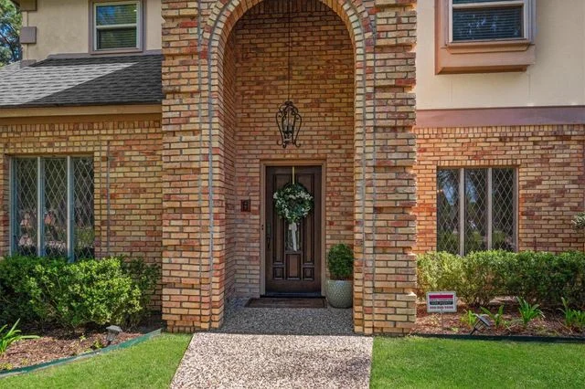 16267 Salmon Lane — property photograph 3 from HAR